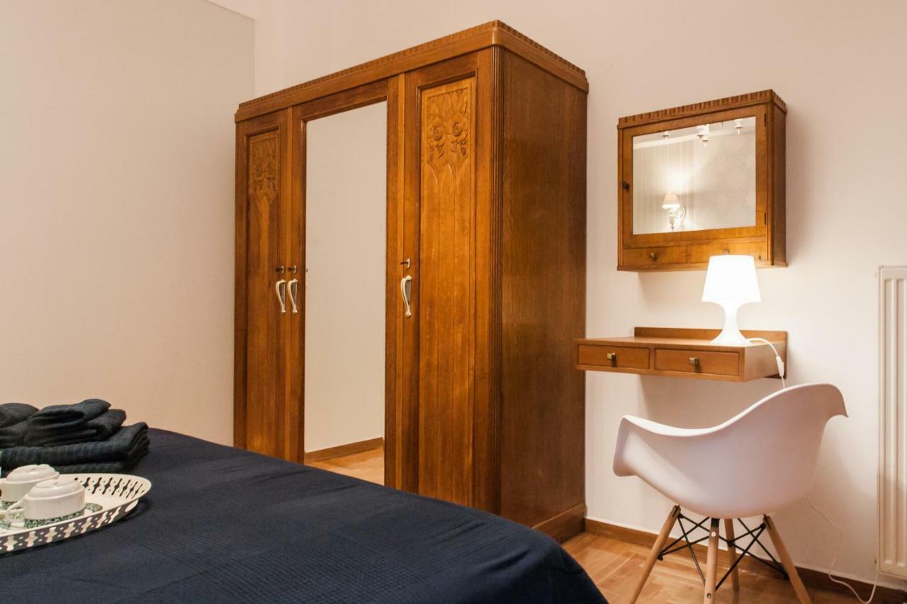 Classy And Stylish Private Apartment At Acropolis Museum Metro Station Athen Exterior foto